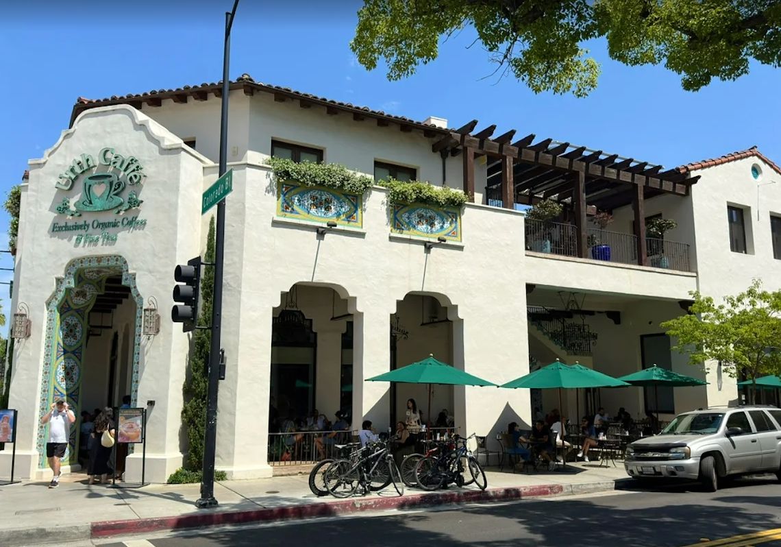 Urth Caffe Pasadena in Pasadena